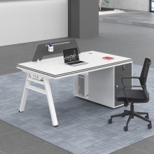 职员办公桌椅组合员工桌电脑桌办公室卡位工位轻奢高级感商业家具 